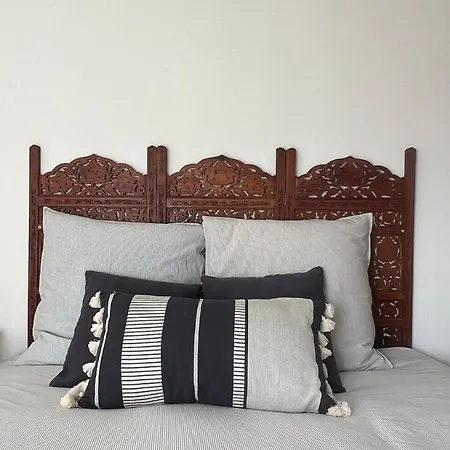 Charming Peaceful Haven In The Golden Square, Air-conditioned Appartement