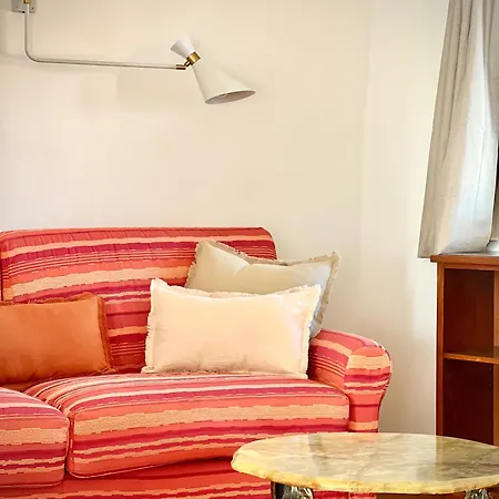Apartment Charming Peaceful Haven In The Golden Square, Air-conditioned Nice